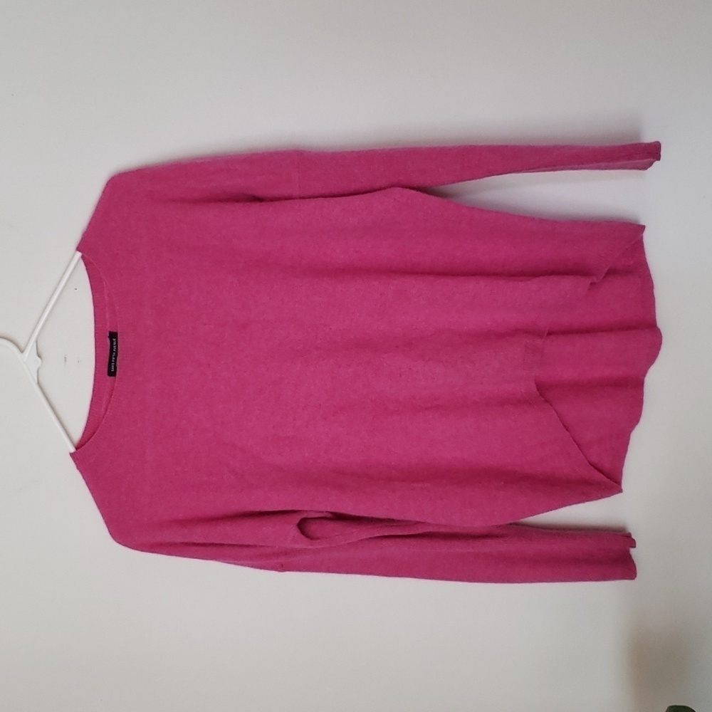 Saks fifth avenue cashmere sweater, pink barbiecore, crew neck, women sz small